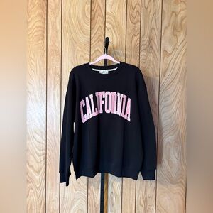 California Fleece-Lined Crewneck Sweatshirt – Black
